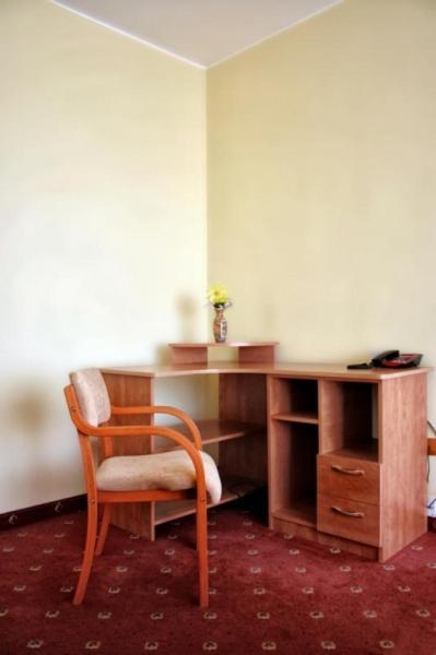 Hotel Calarasi Habitación foto