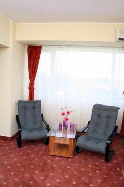 Hotel Calarasi Habitación foto